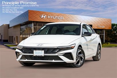 New 2025 Hyundai Elantra SEL
