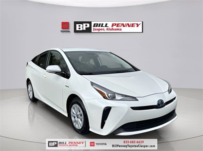 Used 2020 Toyota Prius LE w/ Phone Cable & Charge Package