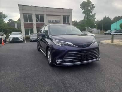 Used 2021 Toyota Sienna Limited