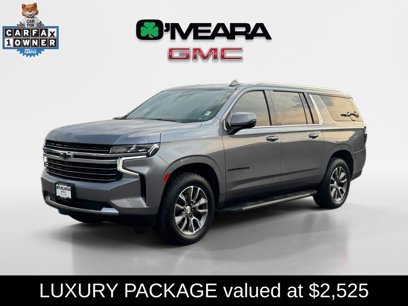 Used 2022 Chevrolet Suburban LT w/ Luxury Package