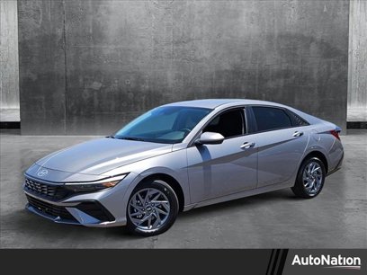 New 2025 Hyundai Elantra Blue