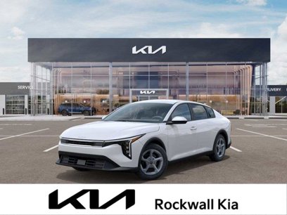 New 2025 Kia K4 LXS