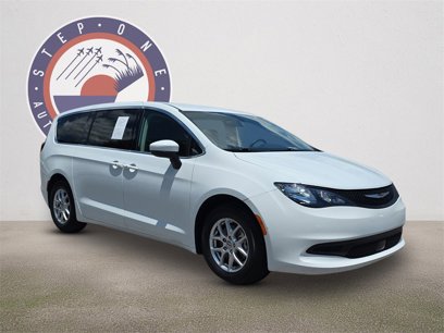 Used 2022 Chrysler Voyager LX