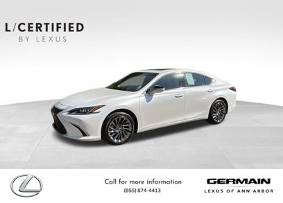 Used 2024 Lexus ES 300h w/ Luxury Package