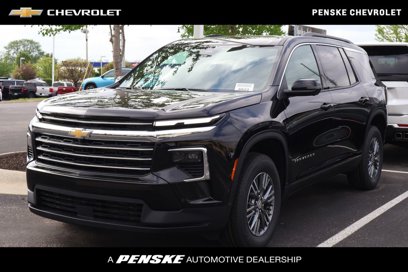 New 2025 Chevrolet Traverse LT w/ Enhanced Driving Package