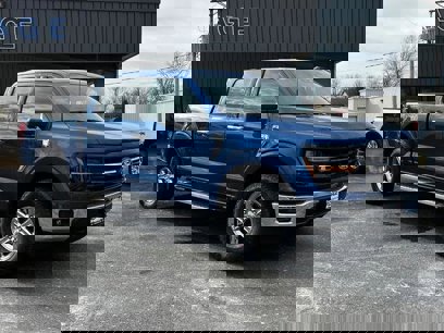 New 2025 Ford F150 XLT w/ Equipment Group 301A Standard