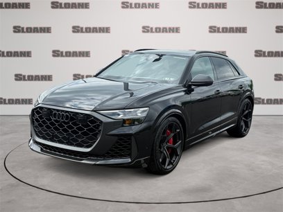New 2025 Audi RS Q8 performance