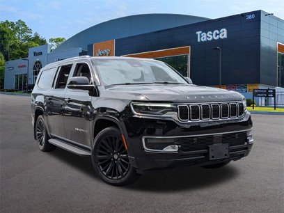 New 2023 Jeep Wagoneer L 4WD w/ Mopar Step-Up Package