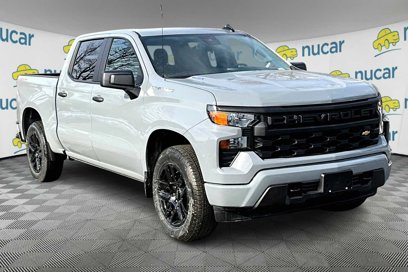 New 2025 Chevrolet Silverado 1500 Custom
