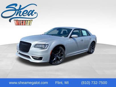 Used 2022 Chrysler 300 Touring