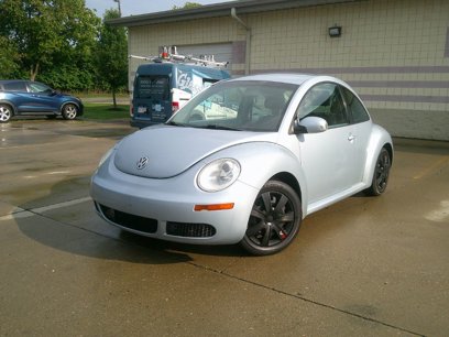 Used 2010 Volkswagen Beetle Coupe