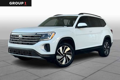 Used 2024 Volkswagen Atlas SE w/ Panoramic Sunroof Package