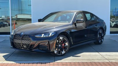 New 2025 BMW 430i w/ M Sport Package