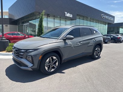 New 2025 Hyundai Tucson SEL