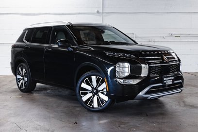 New 2025 Mitsubishi Outlander AWD