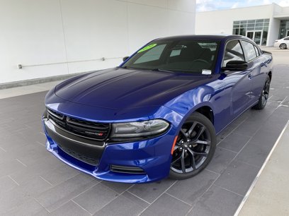 Used 2020 Dodge Charger SXT w/ Blacktop Package