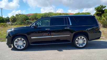 Used 2017 Cadillac Escalade ESV Luxury