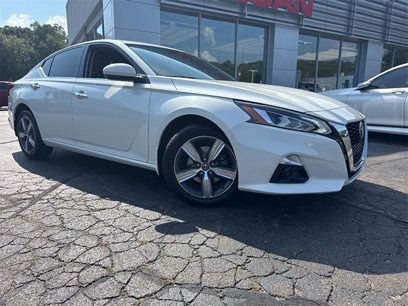 Used 2019 Nissan Altima 2.5 SV