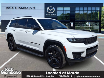 Used 2023 Jeep Grand Cherokee L Laredo