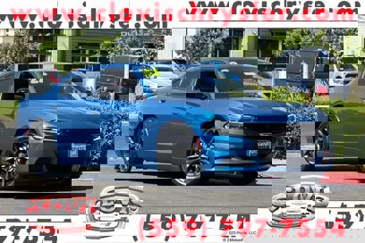 Used 2022 Dodge Charger SXT w/ Blacktop Package