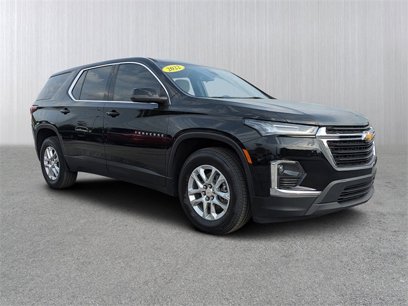 Used 2022 Chevrolet Traverse LS