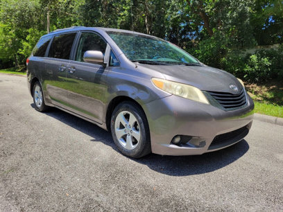 Used 2012 Toyota Sienna LE