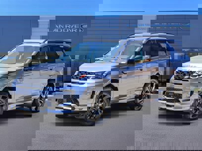 New 2025 Land Rover Discovery Sport S