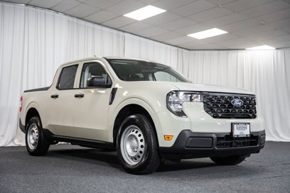 Used 2025 Ford Maverick XL