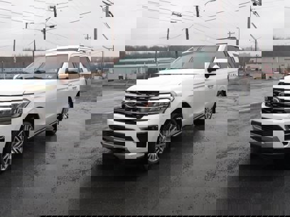 Used 2023 Ford Expedition Limited