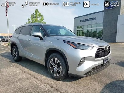 Used 2022 Toyota Highlander XLE