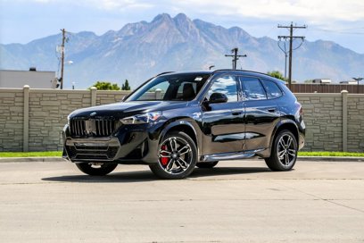 New 2025 BMW X1 xDrive28i w/ Premium Package