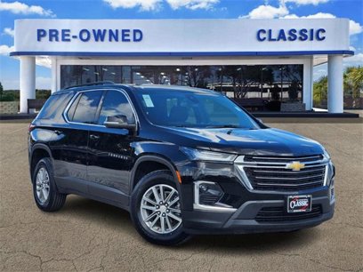 Used 2023 Chevrolet Traverse LT