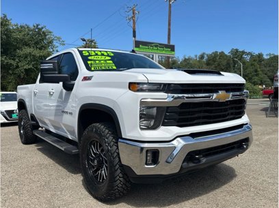 Used 2024 Chevrolet Silverado 2500 LT