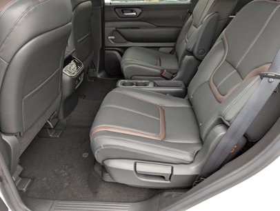 New 2025 Nissan Armada SL w/ Captain's Chari Seat Package