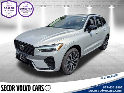 New 2025 Volvo XC60 B5 Core w/ Protection Package Premier