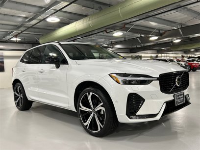 Certified 2023 Volvo XC60 B5 Ultimate w/ Climate Package
