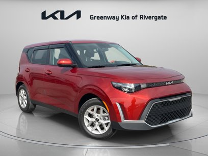 Used 2025 Kia Soul S