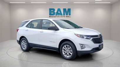 Used 2021 Chevrolet Equinox LS