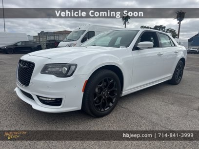 Used 2022 Chrysler 300 Touring L