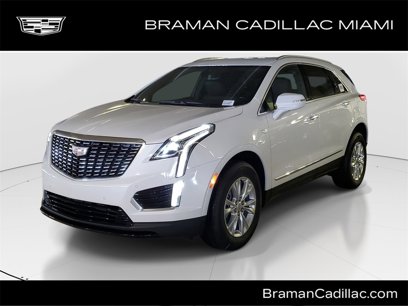 New 2025 Cadillac XT5 Luxury