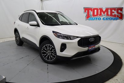 New 2025 Ford Escape SE