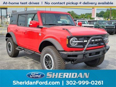 New 2024 Ford Bronco Outer Banks w/ Sasquatch Package