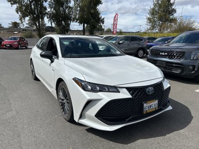 Used 2019 Toyota Avalon XSE