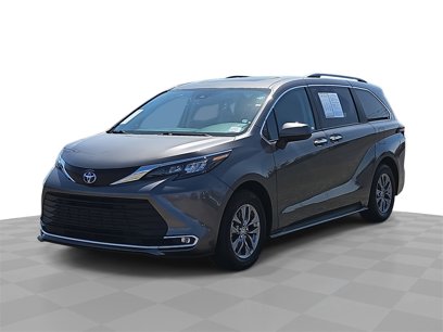 Used 2024 Toyota Sienna XLE