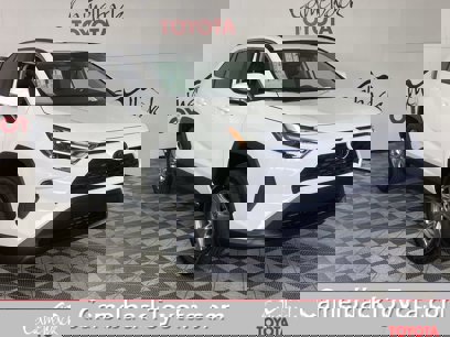 New 2025 Toyota RAV4 XLE