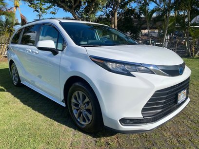 Used 2022 Toyota Sienna LE