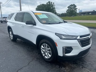 Used 2023 Chevrolet Traverse LS