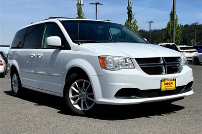 Used 2014 Dodge Grand Caravan SXT w/ Rear Park Assist Package