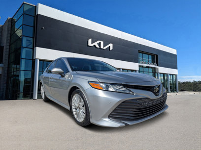 Used 2020 Toyota Camry XLE