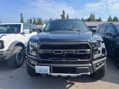 Used 2017 Ford F150 Raptor w/ Equipment Group 802A Luxury